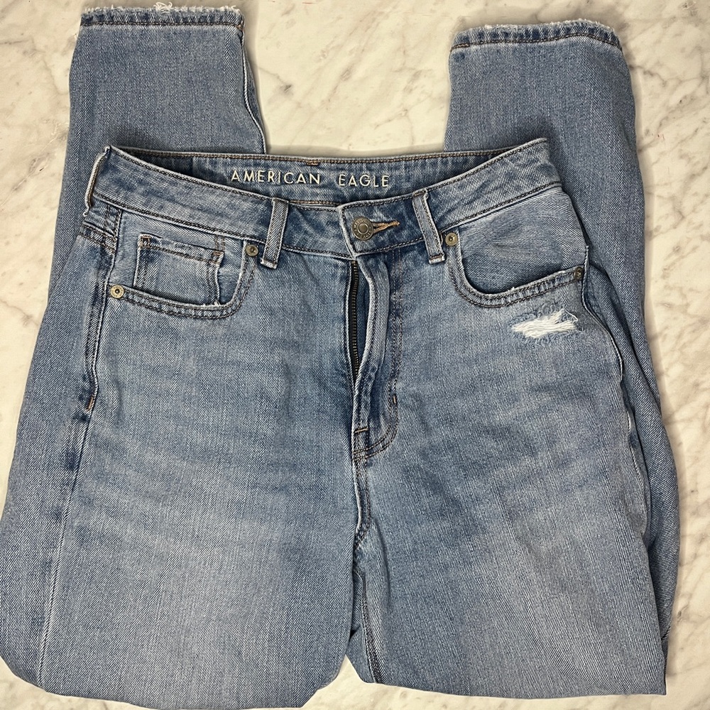 American Eagle Mom Jeans